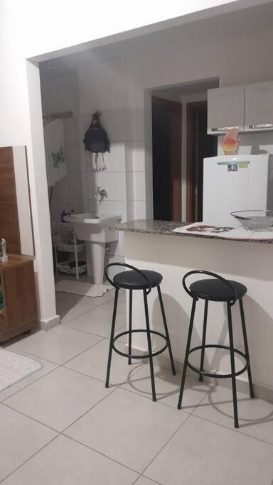 Apto Em Ubatuba Divisa Com A Praia De Itagua E Facil Acesso As Praias Fica Ao Lado Do Atacado Tenda Da Rodovia Rio Santos Eksteriør billede